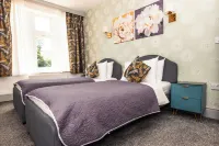 Elgano Guest House Hotels near Sophia Gardens