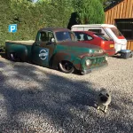 Eriskay Guest House and Aviemore Glamping - parking