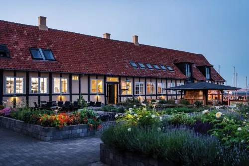 Hotel Siemsens Gaard Hotels in Svaneke