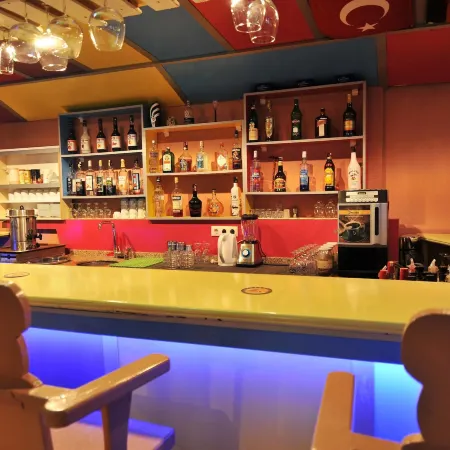 Sun Kiss Hotel