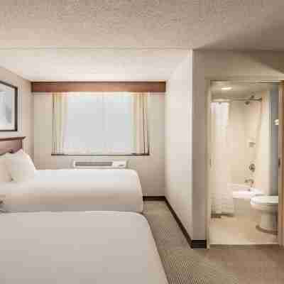 Hyatt Place College Station Rooms