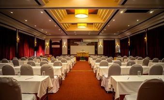 Suan Bua Hotel & Resort