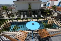 Avalon Alaçatı - Uima-altaat