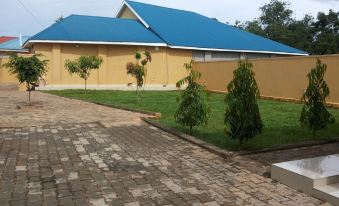 Lira Tasha Hotel