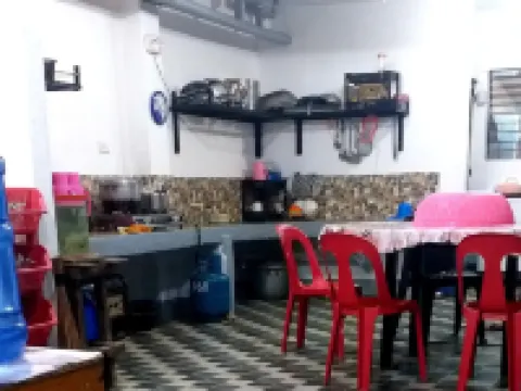 Ysraela Lodging House - Sabang Hotéis em Baler