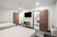 The Greens Hotel - Stockton Blvd
