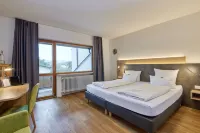 Moselhotel Weinhaus Simon Hotels in Trittenheim