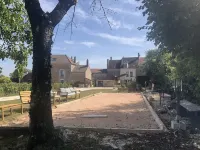 La Maison de Pauline Hotels in Saint-Cyr-les-Colons
