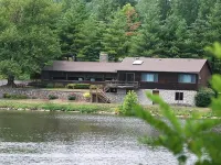 Basswood Resort Hôtels à : Platte City