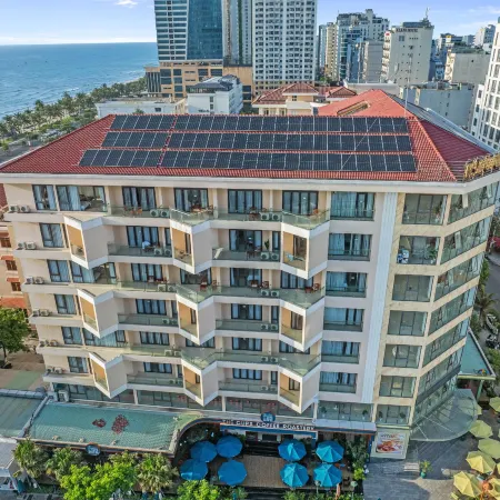 Cocorico Da Nang Beach Hotel