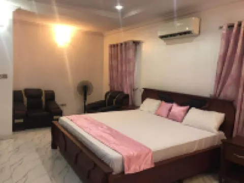 可容納8人的房子-停車-按摩浴缸 酒店