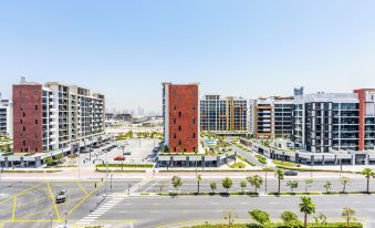 Condo with Burj Khalifa View in City