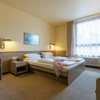 Autobahnmotel Baden-Baden Hotels in der Nähe von Bahnhof Baden-Baden