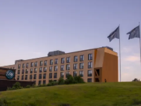 ลิลี่คันทรีคลับ โรงแรมในUllensaker