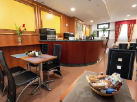 Hotel Cavour Resort Hotels in Moncalieri
