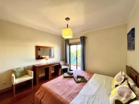 Albufeira Modern 3 with Pool by Homing Hotels near Albufeira - Ferreiras Railway Station