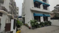 SALTSTAYZ SELECT - NEHRU PLACE & NEW FRIENDS COLONY Hotels near Okhla