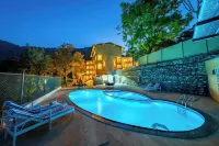 바그 비탈의 리조트 나이니탈 호텔