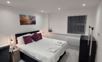 Modern 2 Bedroom Apartments - Camberley