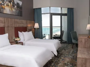 Waves Hotel
