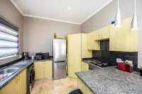 Modern Executive Unit - Villas