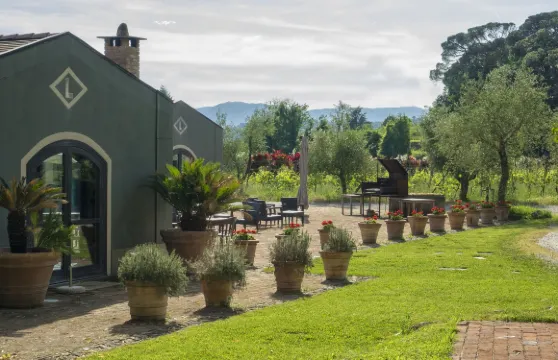 拉吉亞依亞度假酒店