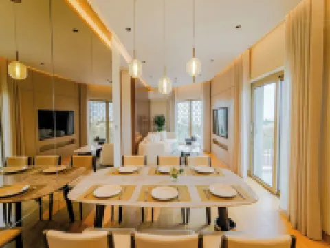 Icity Mozart Suites Các khách sạn ở Bảo Ninh