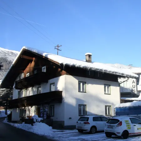 Chalet in Fügen Near Spieljochbahn