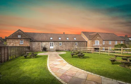 The Admiral Rodney Hotel, Horncastle, Lincolnshire Отели в г. Гритам вит Сомерсби