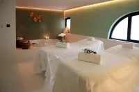 Hotel Divino by Fimedhotels Hotels in Avinyonet de Puigventos