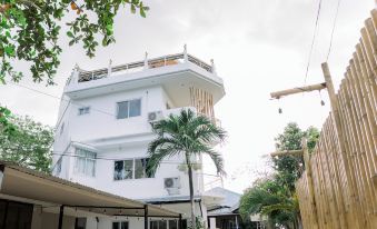 8 Plus Beach Resort