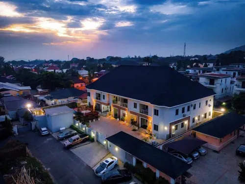 D'Stolz Villa & Hospitality - balcony