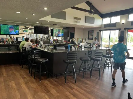 Orange County National Golf Center and Lodge Отели рядом с достопримечательностью «Winter Garden Art Association»