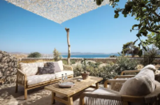 Nirome Luxury Suites