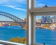 Kozyguru | Mcmahons Point | Opera House View