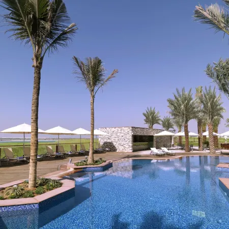 Yas Plaza Bay by IHG