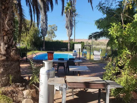 Alice Motor Inn Отели в г. Брейтлинг