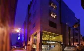 Hotel Blue Pearl - Free Airport Pick up