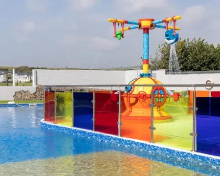 佈德假日度假村 比尤德－斯特拉頓酒店