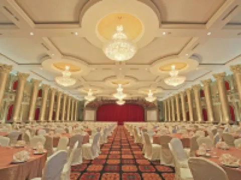 Harmoni One Convention Hotel and Service Apartments Hotels in Batam Center