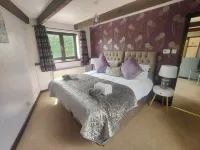 Birds Farm Hotels in 