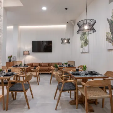 Marea Boutique Suites