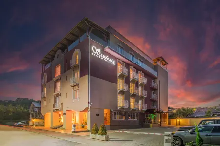 Simfonia Boutique Hotel Отели в г. Пражила