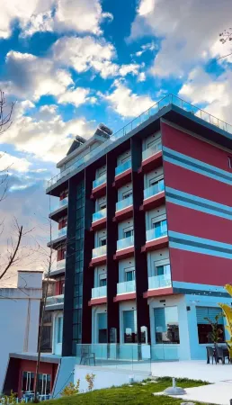 Olivia's Hill Resort