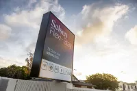 Solsen flexi-stay & Motel - parking