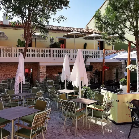 Bohemian Boutique Suites