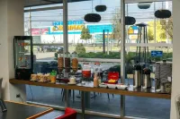 Hotel Parada Linares - breakfast