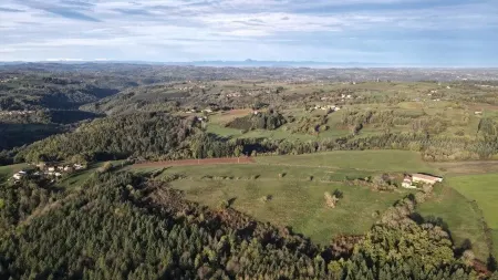 Domaine du Coq en Pat Отели в г. Шальмазель