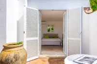 나폴리아파트먼츠의 빌라 델레 닌페에