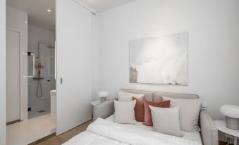 Scandinavian Design Townhouse with Private Sauna